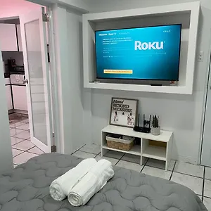 Maribel Hato Rey One Bedroom Apt. Puerto Rico
